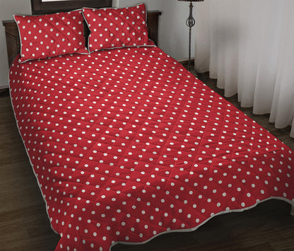 Red And White Christmas Dots Print Quilt Bed Set