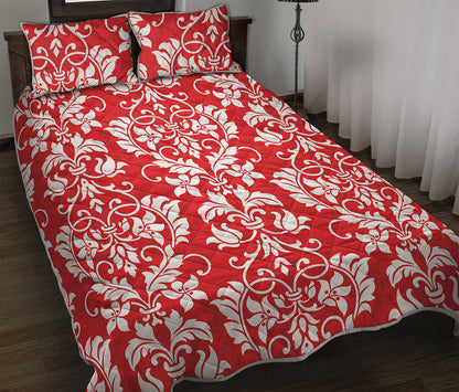 Red And White Damask Pattern Print Quilt Bed Set