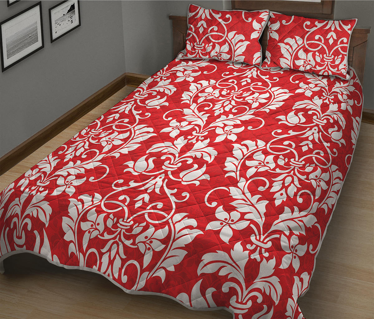 Red And White Damask Pattern Print Quilt Bed Set
