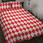 Red And White Harlequin Pattern Print Quilt Bed Set