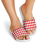 Red And White Harlequin Pattern Print White Slide Sandals