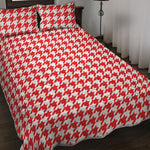 Red And White Houndstooth Pattern Print Quilt Bed Set
