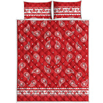 Red And White Paisley Bandana Print Quilt Bed Set