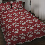 Red And White Paw Knitted Pattern Print Quilt Bed Set