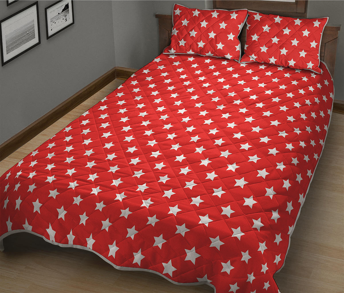 Red And White Star Pattern Print Quilt Bed Set