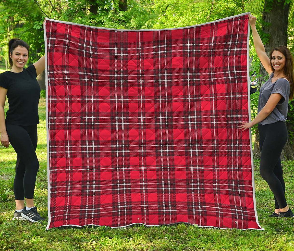 Red And White Tartan Pattern Print Quilt