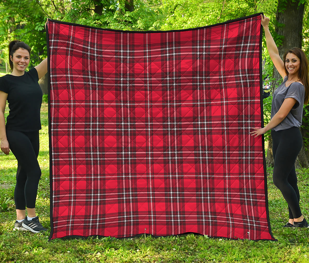 Red And White Tartan Pattern Print Quilt