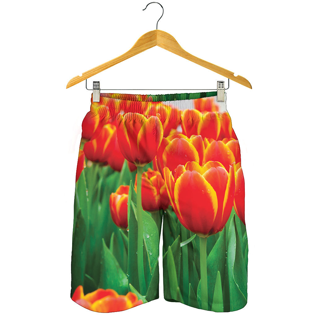 Red And Yellow Tulip Print Men's Shorts