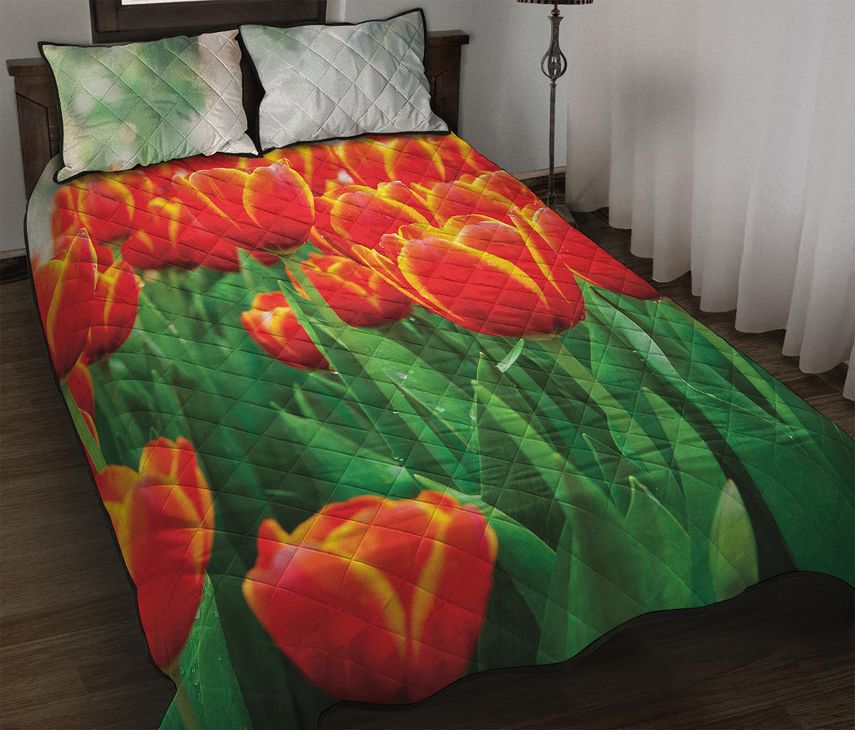 Red And Yellow Tulip Print Quilt Bed Set