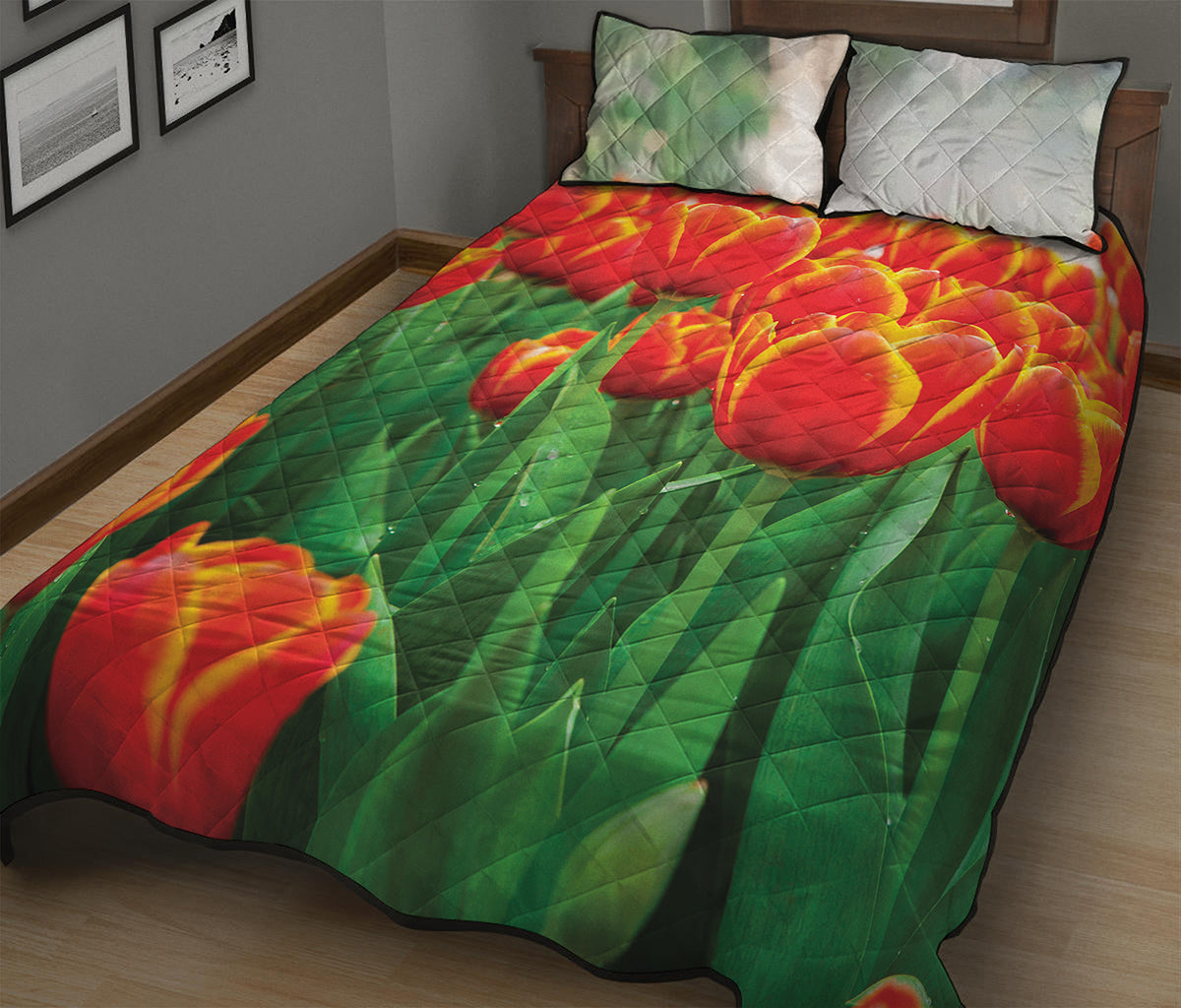 Red And Yellow Tulip Print Quilt Bed Set