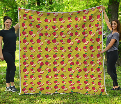 Red Apple Fruit Pattern Print Quilt
