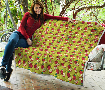 Red Apple Fruit Pattern Print Quilt
