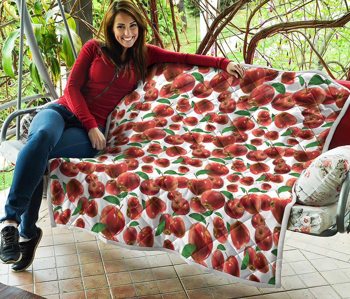 Red Apple Pattern Print Quilt