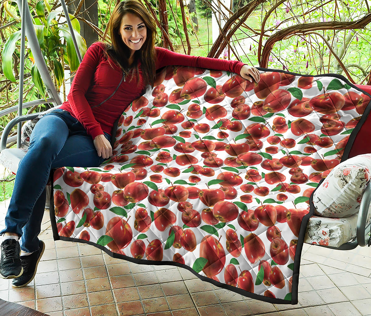 Red Apple Pattern Print Quilt