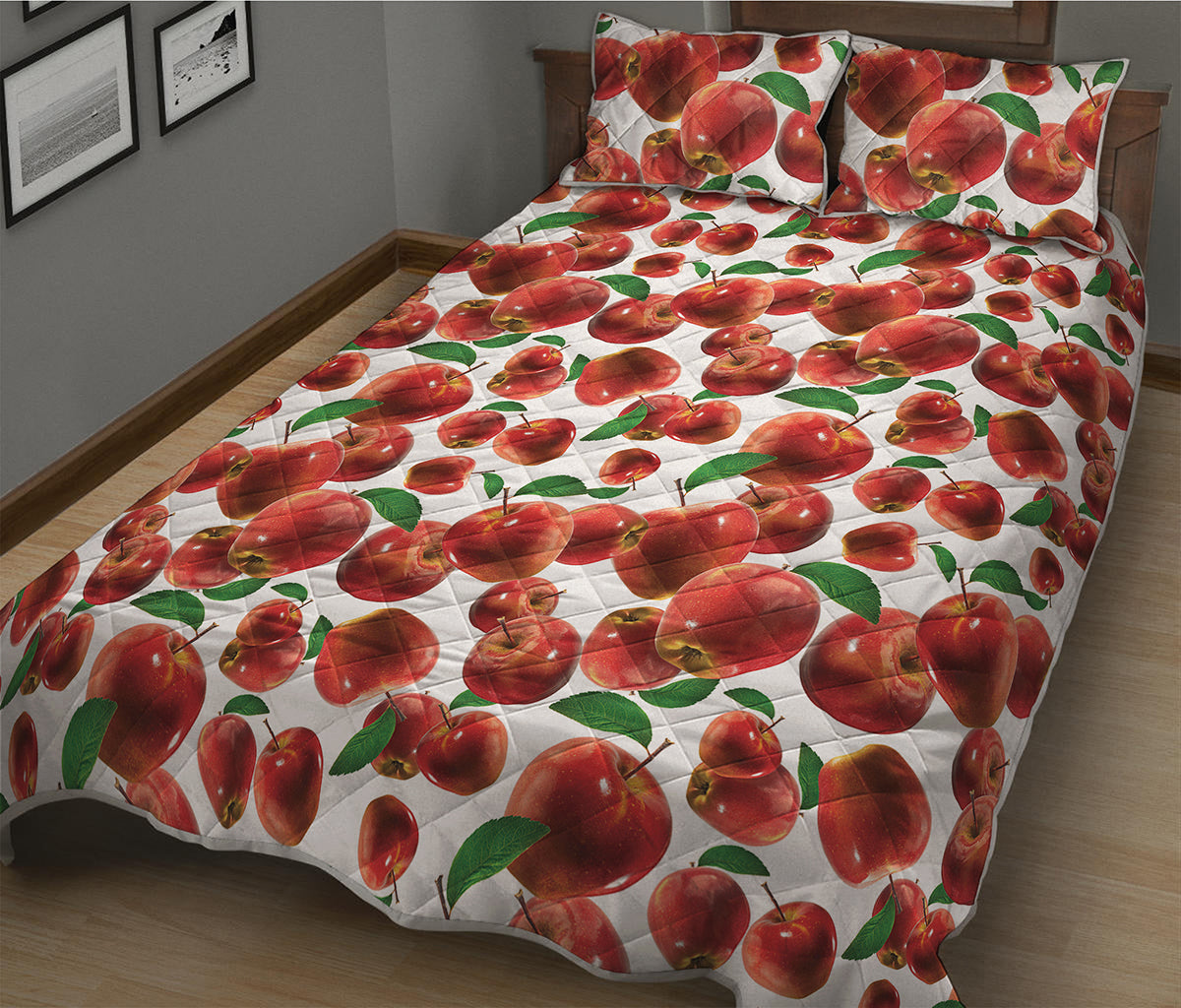 Red Apple Pattern Print Quilt Bed Set