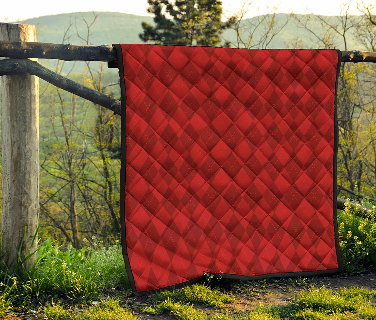 Red Argyle Pattern Print Quilt