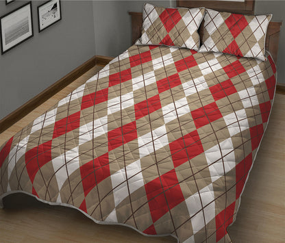 Red Beige And White Argyle Pattern Print Quilt Bed Set