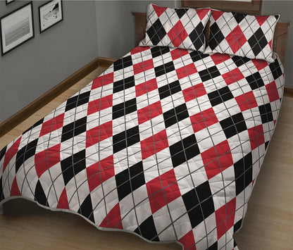 Red Black And White Argyle Pattern Print Quilt Bed Set