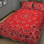 Red Black And White Bandana Print Quilt Bed Set