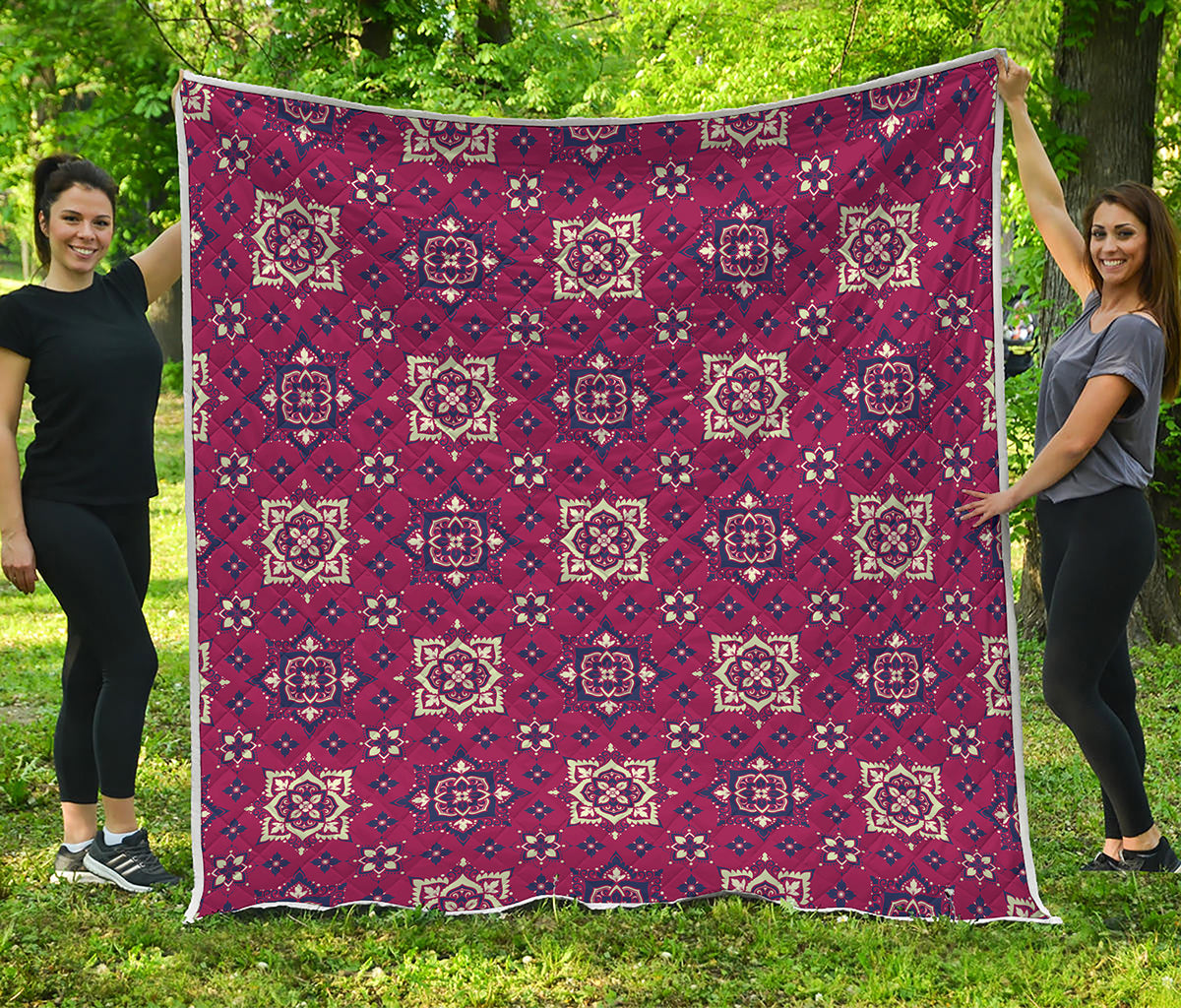 Red Boho Flower Pattern Print Quilt