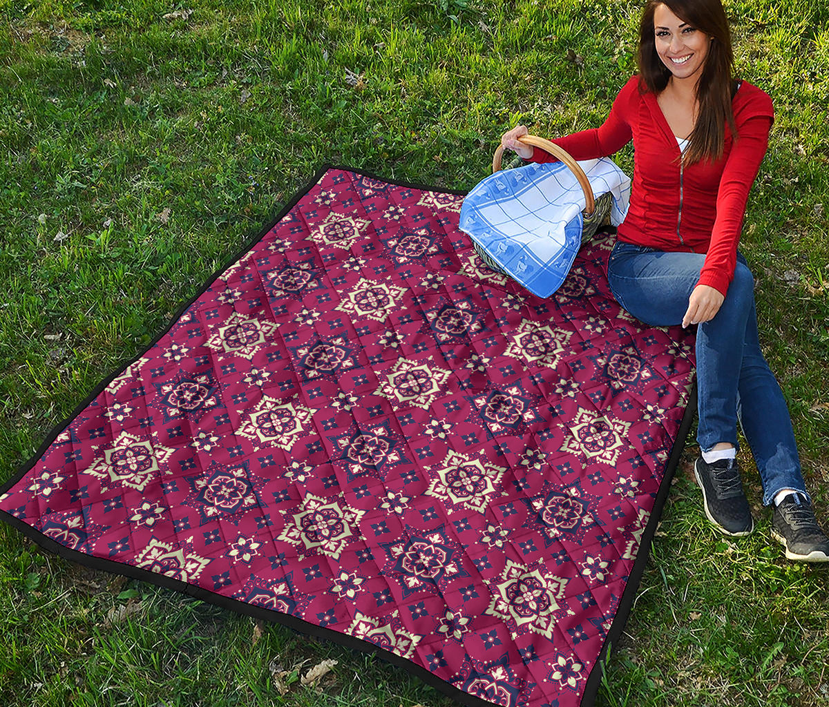 Red Boho Flower Pattern Print Quilt