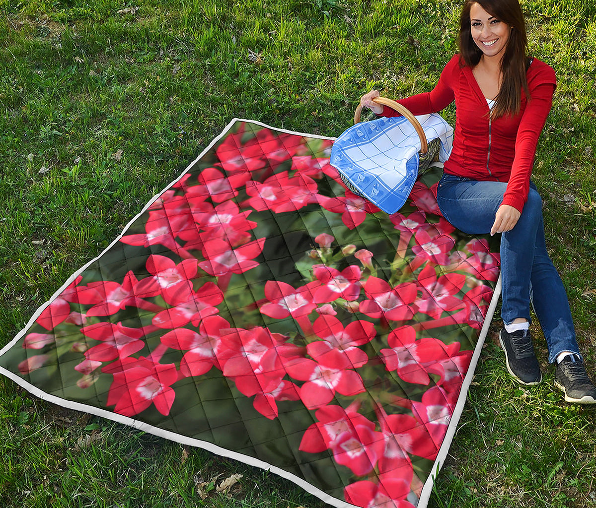 Red Bouvardia Print Quilt