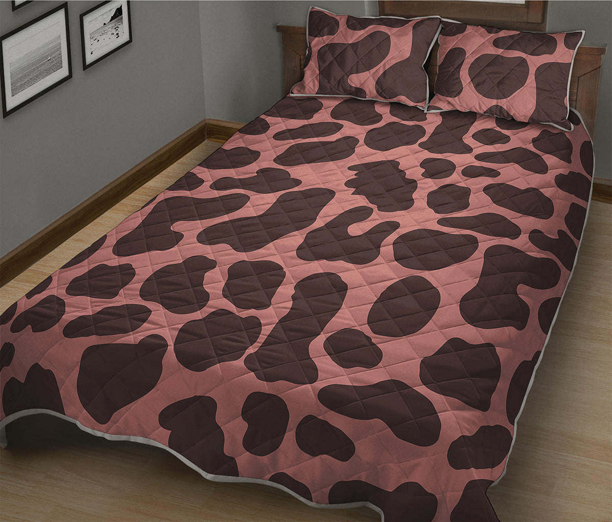 Red Brown Cow Print Quilt Bed Set