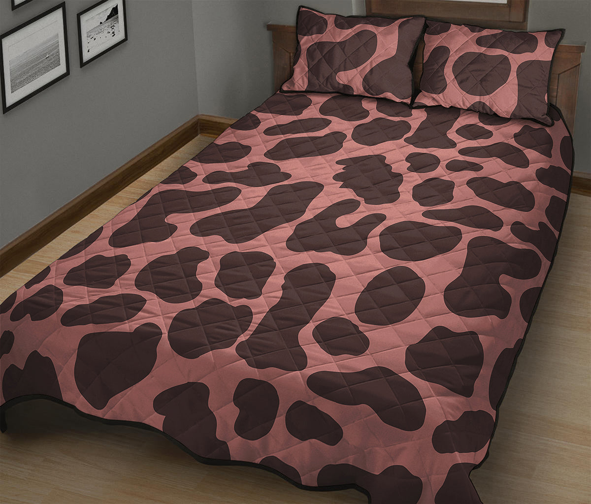 Red Brown Cow Print Quilt Bed Set