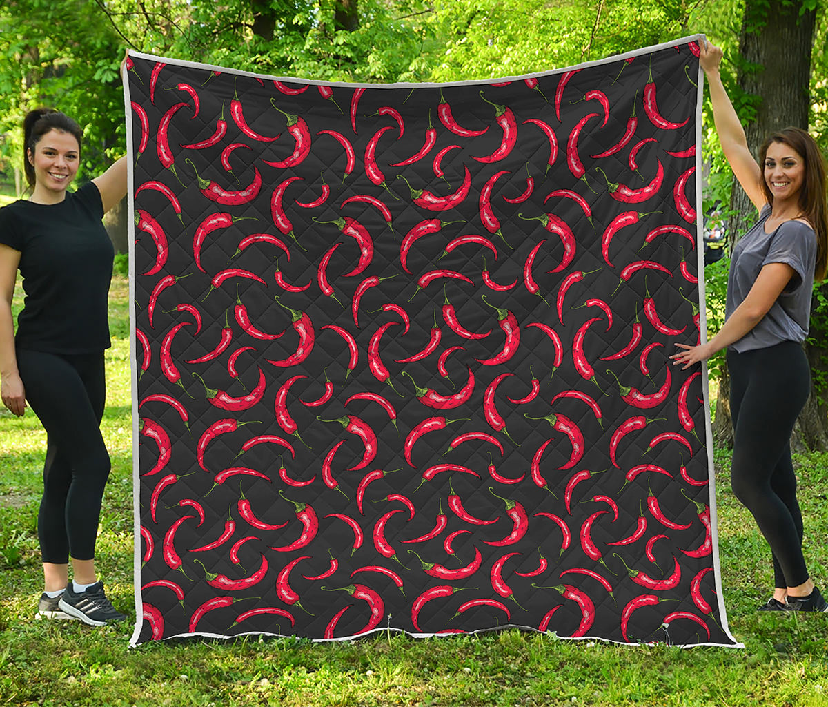 Red Chili Peppers Pattern Print Quilt