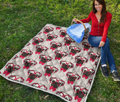 Red Glasses Pug Pattern Print Quilt