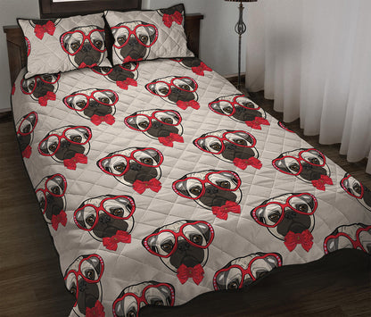 Red Glasses Pug Pattern Print Quilt Bed Set
