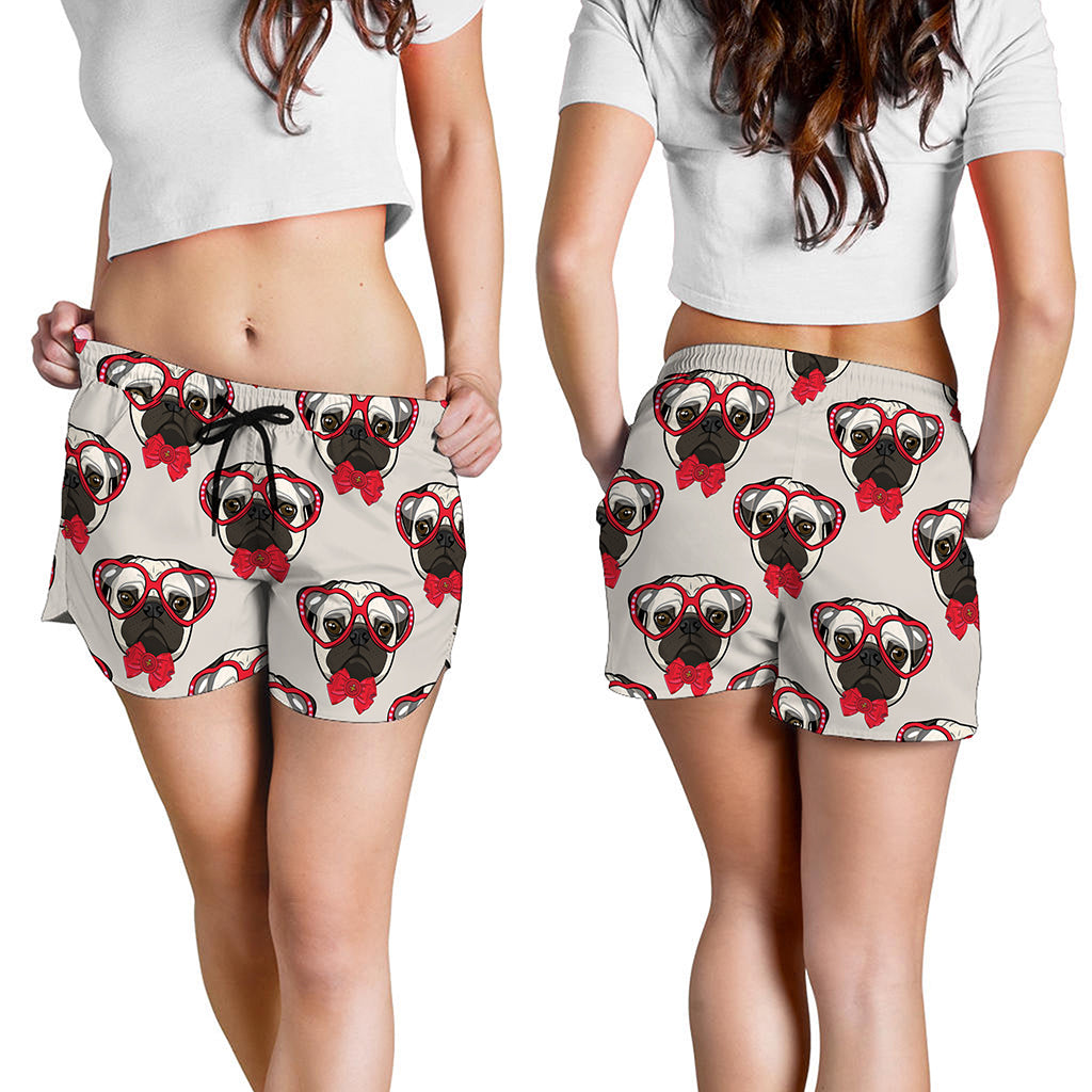 Red Glasses Pug Pattern Print Women's Shorts