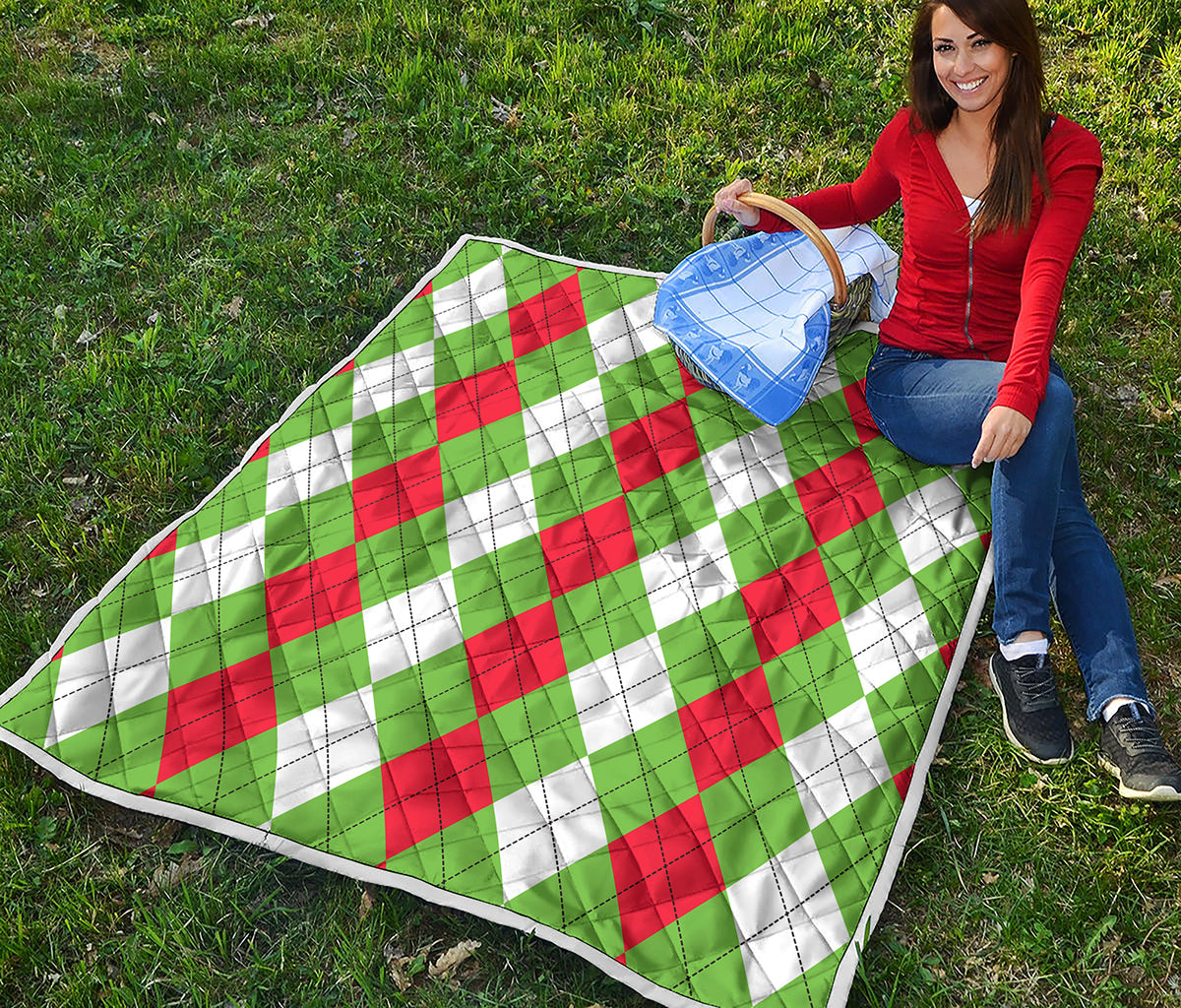 Red Green And White Argyle Pattern Print Quilt