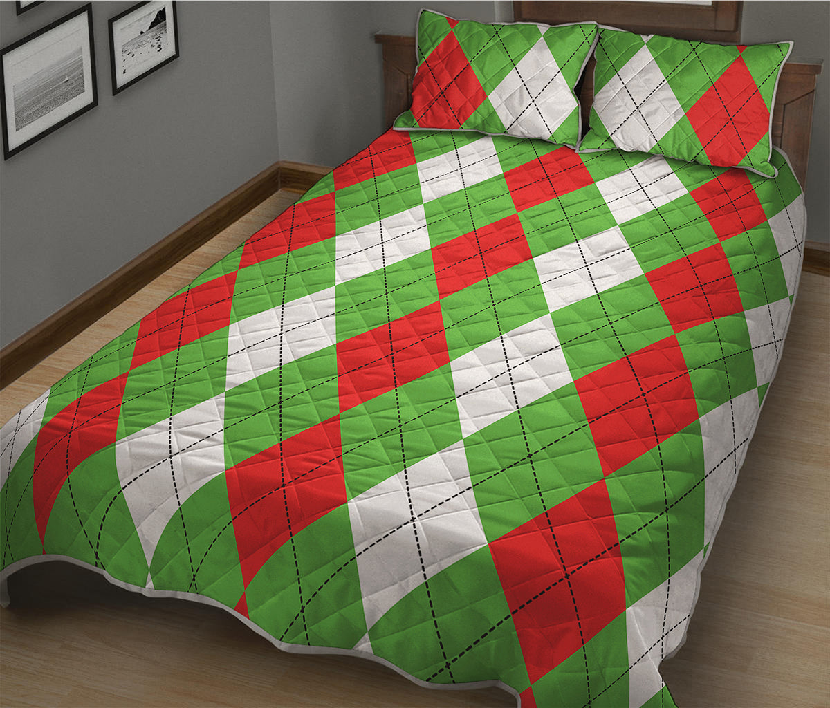 Red Green And White Argyle Pattern Print Quilt Bed Set