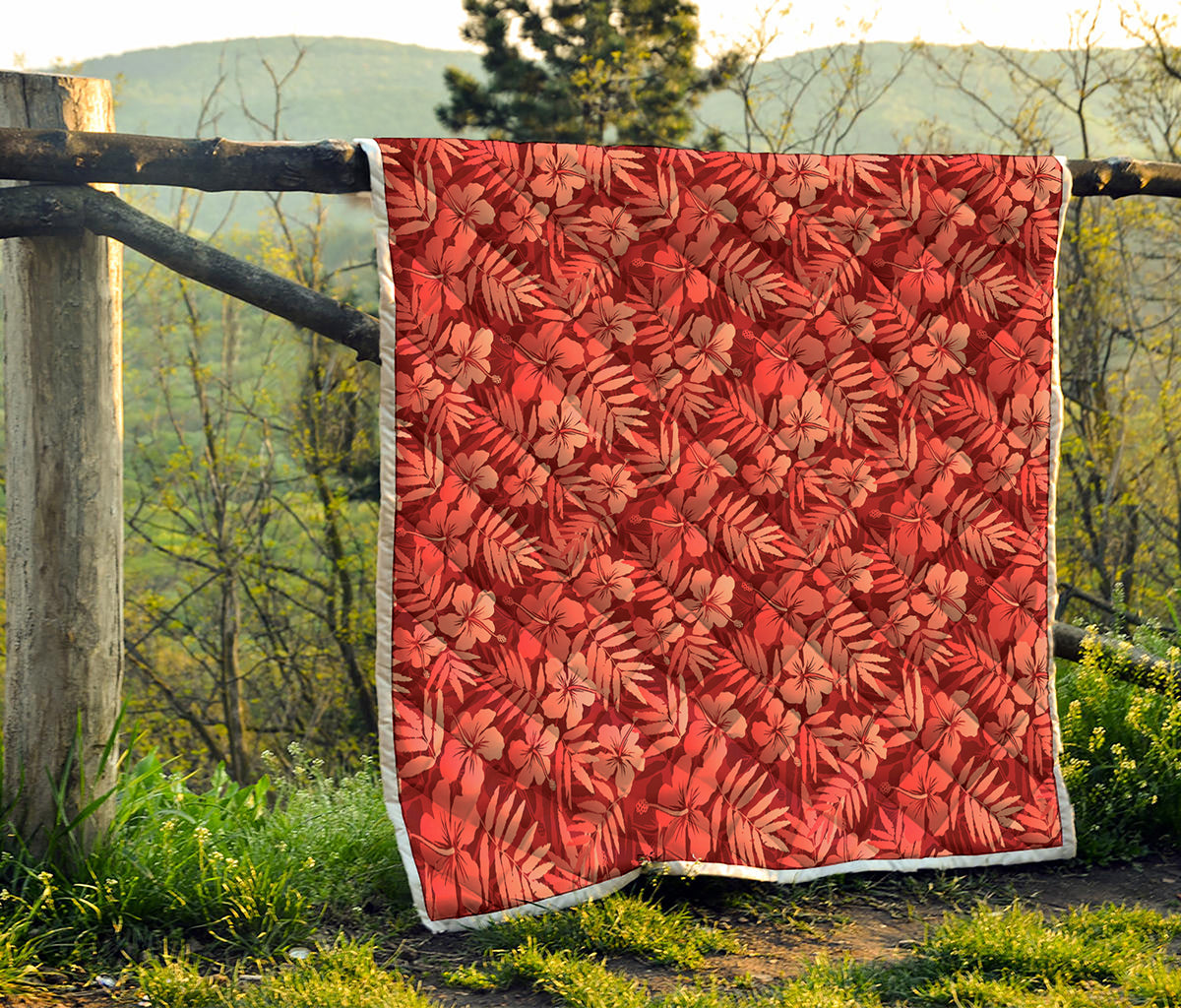 Red Hawaiian Tropical Pattern Print Quilt