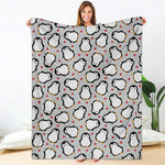 Red Heart And Penguin Pattern Print Blanket