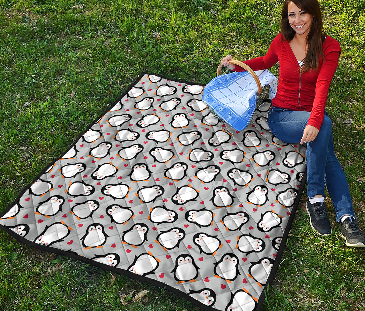 Red Heart And Penguin Pattern Print Quilt