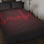 Red Heartbeat Print Quilt Bed Set