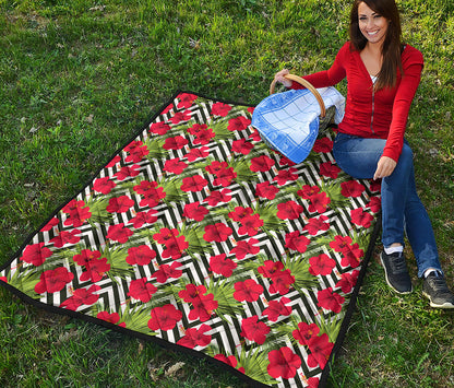 Red Hibiscus Chevron Pattern Print Quilt