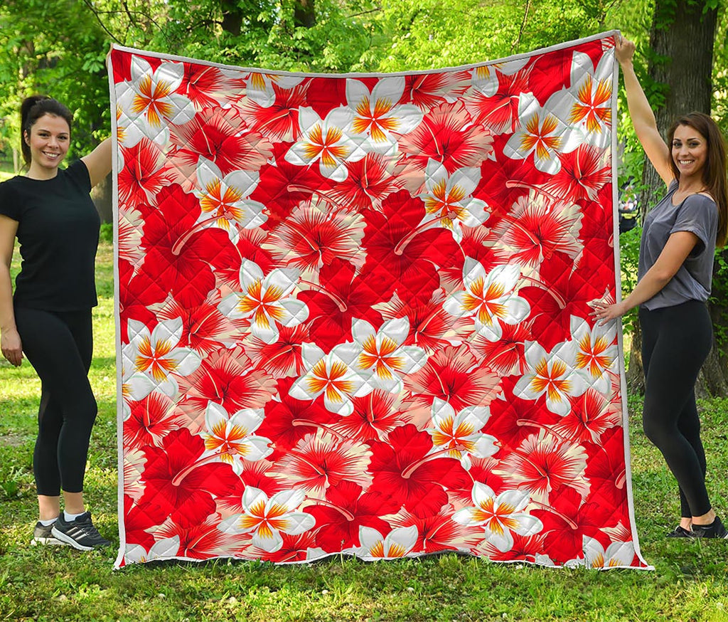 Red Hibiscus Plumeria Pattern Print Quilt