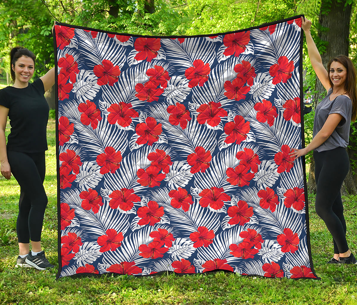 Red Hibiscus Tropical Pattern Print Quilt