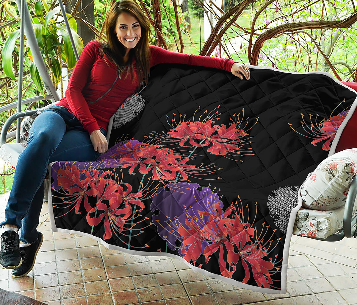 Red Japanese Amaryllis Pattern Print Quilt