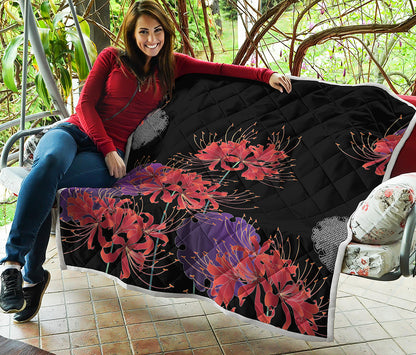 Red Japanese Amaryllis Pattern Print Quilt