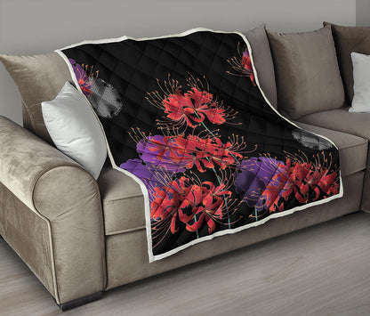Red Japanese Amaryllis Pattern Print Quilt