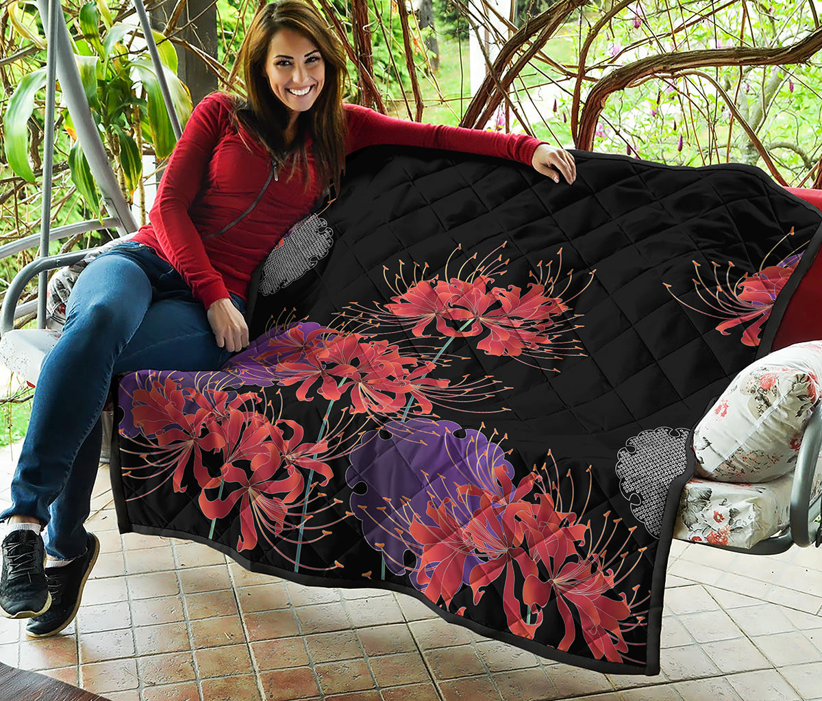 Red Japanese Amaryllis Pattern Print Quilt