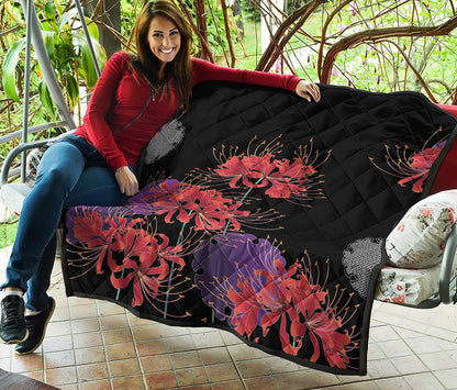 Red Japanese Amaryllis Pattern Print Quilt