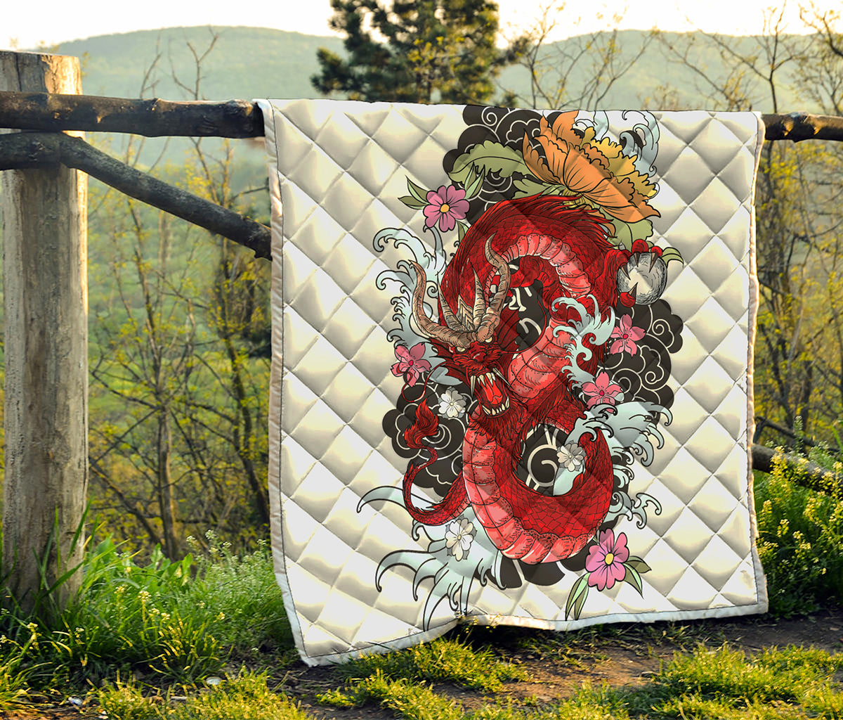 Red Japanese Dragon Tattoo Print Quilt