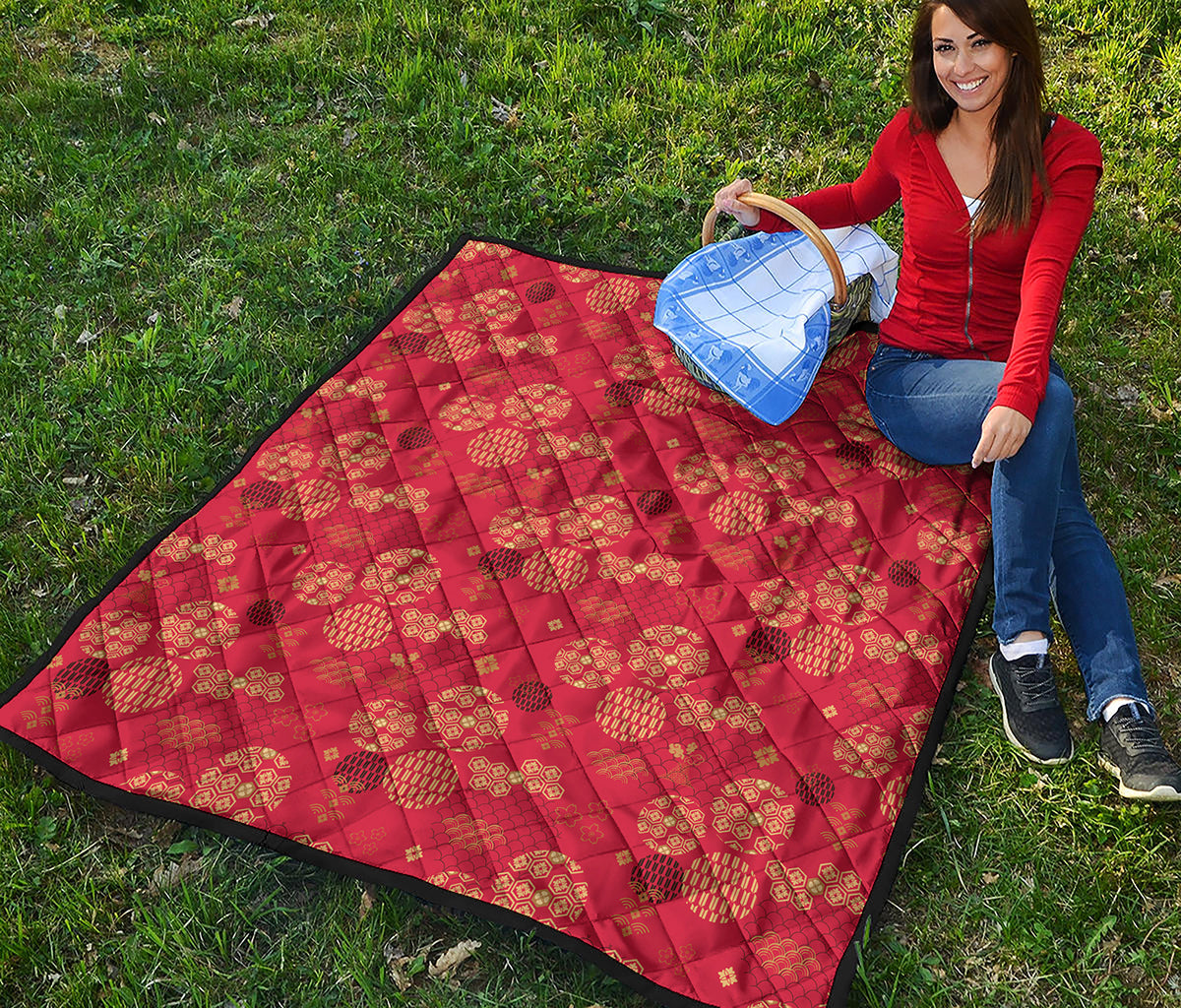 Red Japanese Pattern Print Quilt