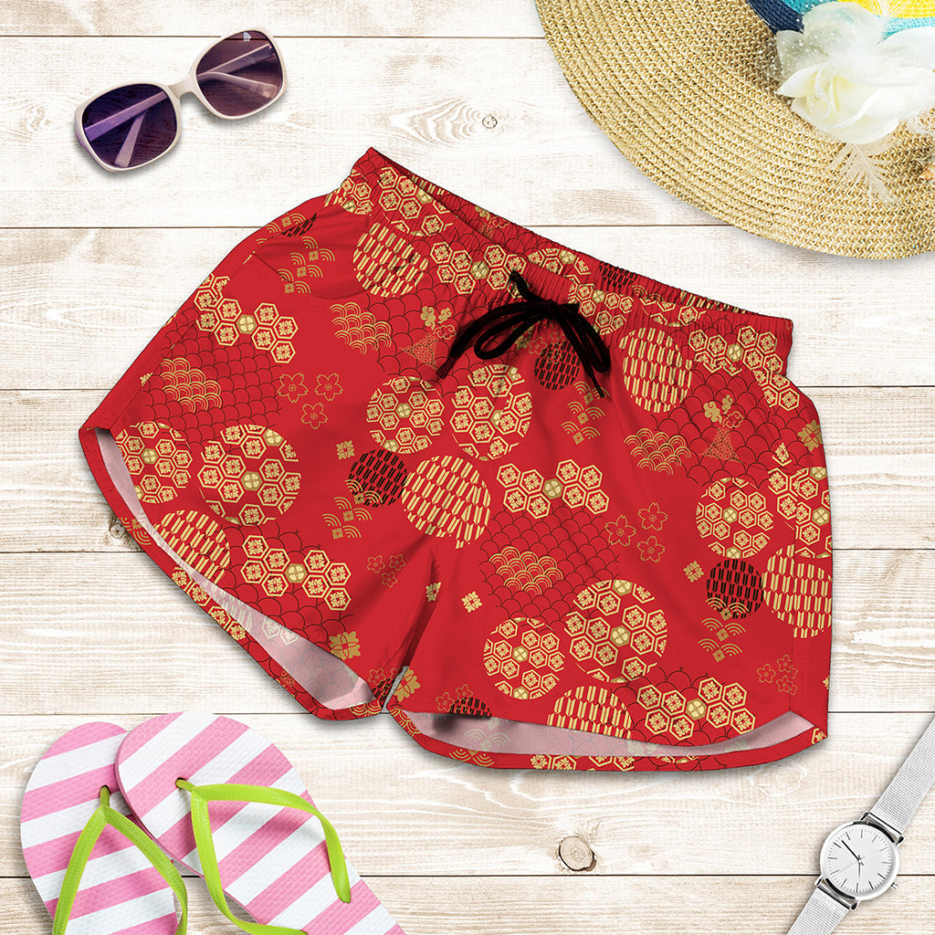 Red Japanese Pattern Print Women's Shorts