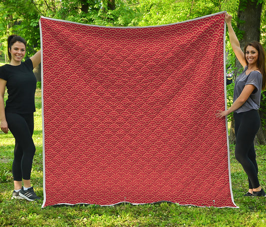 Red Japanese Wave Pattern Print Quilt